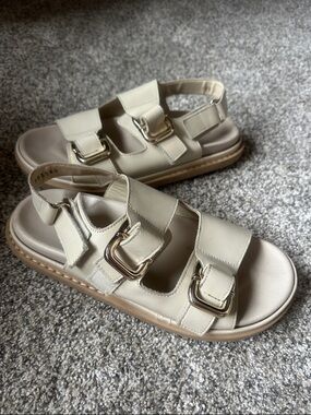 ALOHAS Cream Platform Slide Sandals